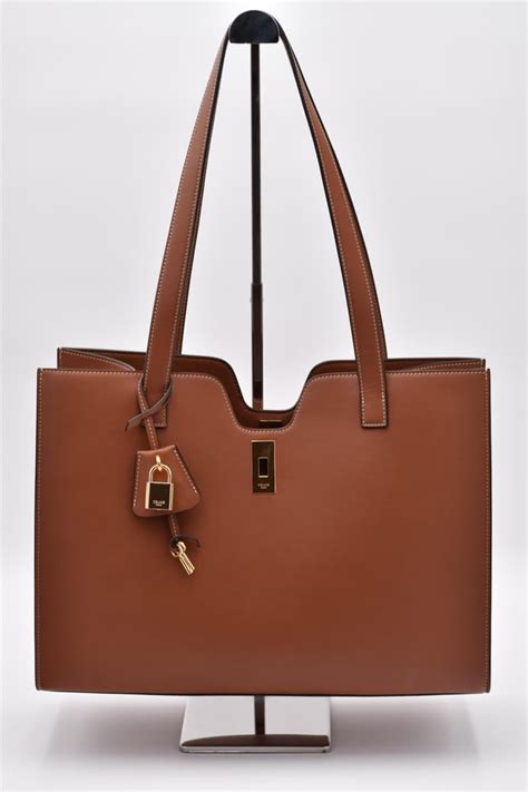 celine top whenever it comes back in stock repladies|[REVIEW] Celine Cabas 16 in Tan from Reykay : .